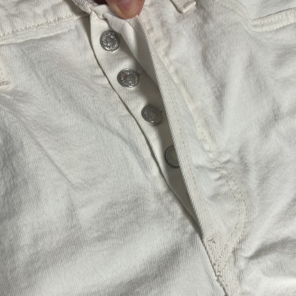 Levi 501‎ hidden button fly white denim frayed shorts waist 31 - Picture 2 of 8
